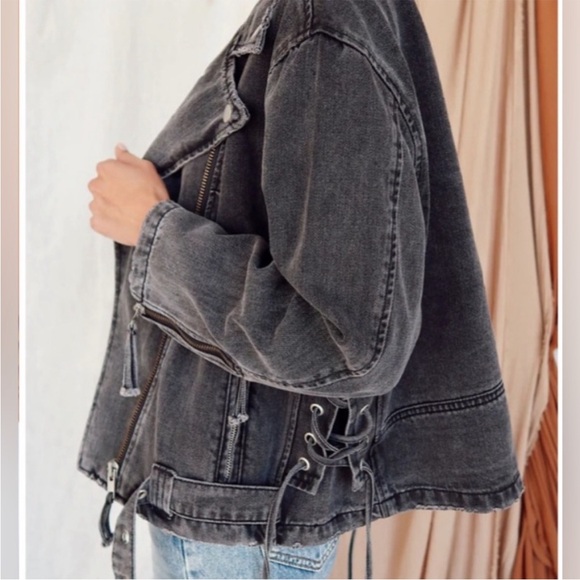 NWOT 12th Tribe Jet Setter Black Denim Women’s Jacket Size: Small - Picture 2 of 7
